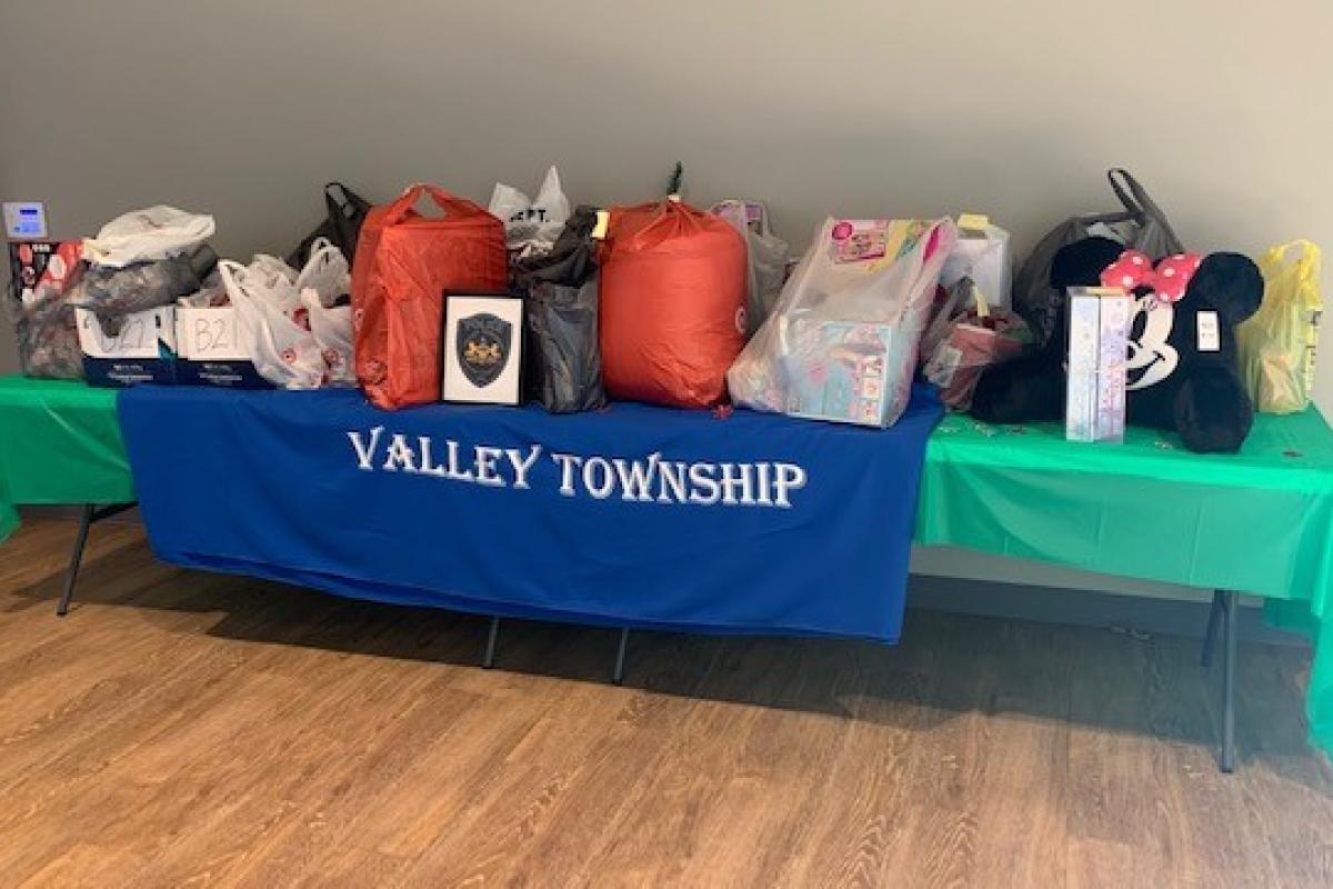 Valley Township Gingerbread Table for Rainbow Students